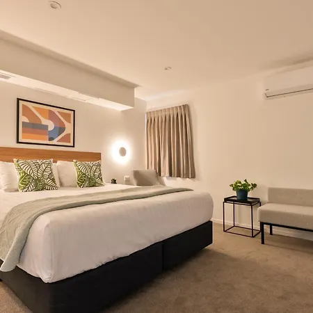 Best Western Newmarket Inn&Suites